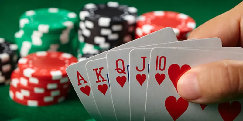 Các chiến thuật chơi bài Poker Stud 5 lá cực hay